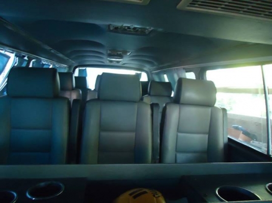 ขายรถตู้ HIACE ปี2002 ขายรถตู้ HIACE ปี2002