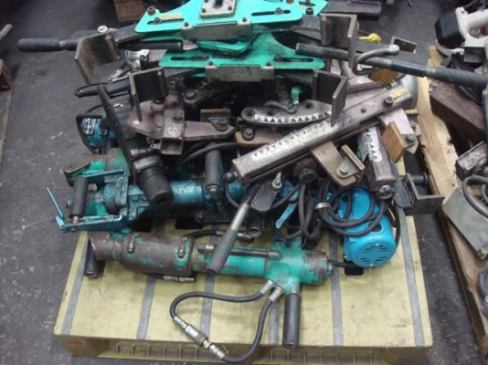 ขายที่เจาะปูน ที่ตัดคอนกรีต รอกไฟฟ้า ที่จี้ปูน แม่แรงเกลียว นำเข้าจากญี่ปุ่น