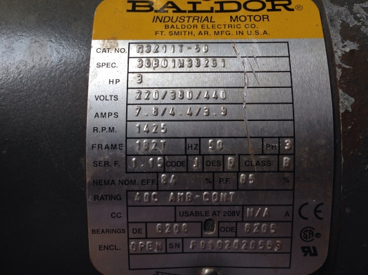 ขายมอเตอร์ BALDOR 3 HP. 380 V made in USA สภาพสวย เดิมๆแกนเพลาขนาด 28 mm. พร้อมใช้งาน มี 9 ตัวครับ
