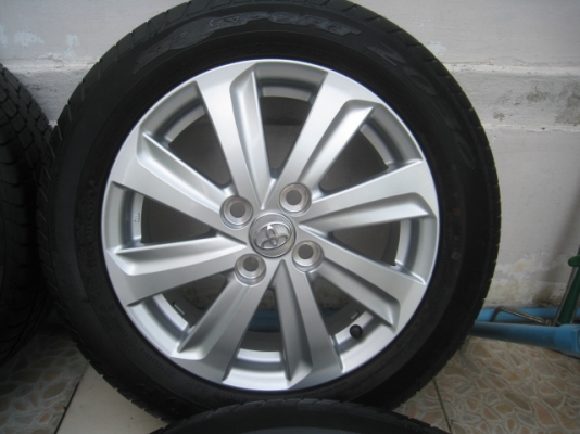 ขายล้อแม็ก Toyota vios ป้ายแดง 15"x5.5" et45 4รู100+ยางผลิตสัปดาห์ที่28,2 เส้นและ29,2 เส้น ปี13  สนใจติดต่อเล็กคลองสามครับ (081-3747940)