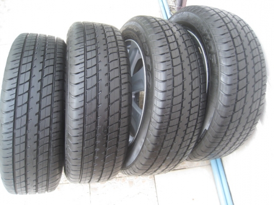 ขายล้อแม็ก Toyota vios ป้ายแดง 15"x5.5" et45 4รู100+ยางผลิตสัปดาห์ที่28,2 เส้นและ29,2 เส้น ปี13  สนใจติดต่อเล็กคลองสามครับ (081-3747940)