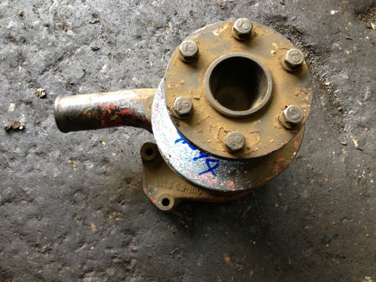 ปั้มน้ำ4D94