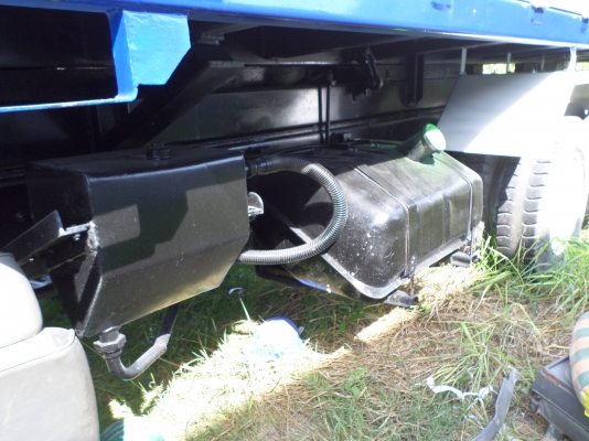 ขายสิบล้อ 3H แท้หัวสมอเงิน ต่อกะบะใหม่ทั้งลูก โทร 0805802926