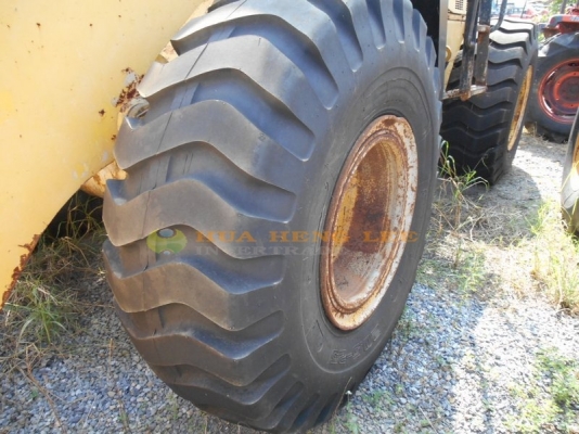 จัดมาซิ กับรถตักล้อยาง Komatsu รุ่น WA320 คลิีกเลย!!!