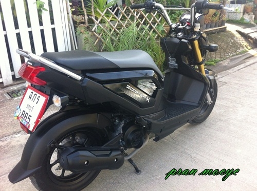 ขายHONDA ZOOMER-X สีดำ จด 5 มีนาคม 56 ไมล์7000โล ขายHONDA ZOOMER-X สีดำ จด 5 มีนาคม 56 ไมล์7000โล