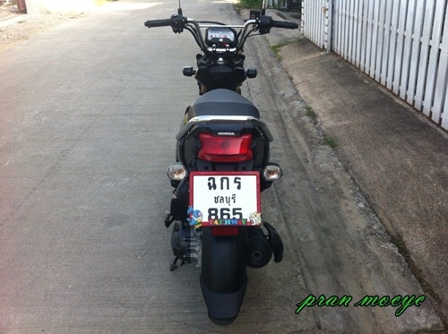 ขายHONDA ZOOMER-X สีดำ จด 5 มีนาคม 56 ไมล์7000โล ขายHONDA ZOOMER-X สีดำ จด 5 มีนาคม 56 ไมล์7000โล