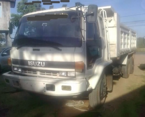 ISUZU ROCKY FVM 175 HP 6BG1 สิบล้อดั๊มพ์เพลาเดียว กระบะดั๊มพ์เหล็ก 12 ตันสภาพสวย เครื่องแน่นแรงดี ภายในเก๋งคอนโซลครบพร้อม พวงมาลัยเพาเวอร์ ช่วงล่างคัชซีสวยเดิมๆ ยางสภาพดี 10 เส้นประมาณ 70\% พร้อมบรรทุกพร้อมใช้งาน เอกสารทะเบียนครบพร้อมโอน ราคาต่อรองได้ครับ