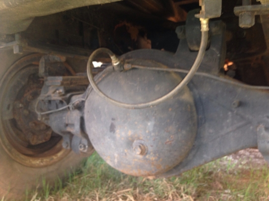 ISUZU ROCKY FVM 175 HP 6BG1 สิบล้อดั๊มพ์เพลาเดียว กระบะดั๊มพ์เหล็ก 12 ตันสภาพสวย เครื่องแน่นแรงดี ภายในเก๋งคอนโซลครบพร้อม พวงมาลัยเพาเวอร์ ช่วงล่างคัชซีสวยเดิมๆ ยางสภาพดี 10 เส้นประมาณ 70\% พร้อมบรรทุกพร้อมใช้งาน เอกสารทะเบียนครบพร้อมโอน ราคาต่อรองได้ครับ