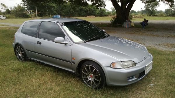 ขาย Civic 3dr. พร้อมใช้งานสวยสุดๆ ขาย Civic 3dr. พร้อมใช้งานสวยสุดๆ