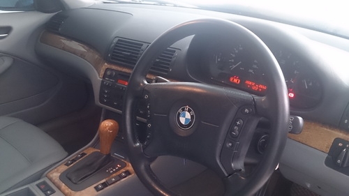 bmw 323 iA E46 2003 บรอนซ์เงิน bmw 323 iA E46 2003 บรอนซ์เงิน