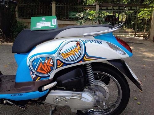 SCOOPY IลายLOVER รถปี2013วิ่ง3xxxโล สภาพสวยมีเล่มพร้อมโอน
