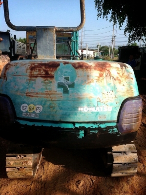 KOMATSU รถแบคโฮ  รุ่นPC25-1