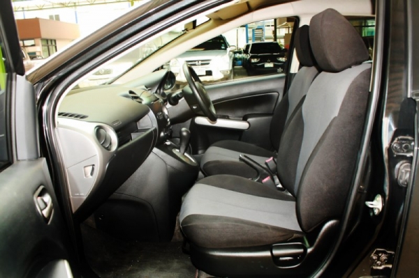 MAZDA 2 5Dr 1.5 AT ปี 2010 MAZDA 2 5Dr 1.5 AT ปี 2010
