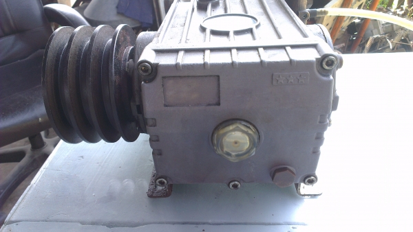 Sell> ปั้มฉีดน้ำแรงดันสูงมือสอง ยี่ห้อ Inter Pump ของ Italy ฉีดได้ 200 Bar ของใช้งานได้เลยครับ