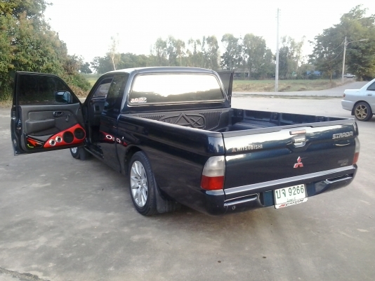 สตราด้า รถสวย แต่งครบ