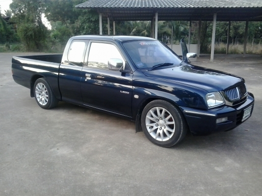 สตราด้า รถสวย แต่งครบ