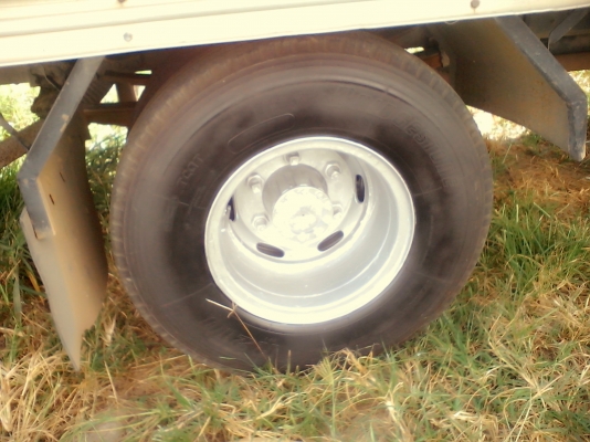 ฮีโน่ยาว 5.50 เมตรรถแท้ห้างหัวเครื่่องครัชซีเดิมๆwo4d117ตู้แสตนเลส 3 บานสวยจัดพร้อมลุยเอกสารพร้อมโอน