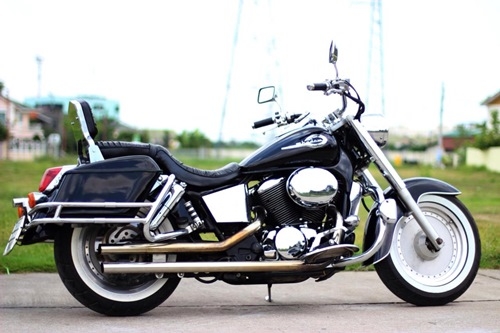 ขาย cHonda Shadow Classic 400c สีดำ ทะเบียนเเท้ ซื้อได้เท่ารัยต่อมาเลยครับ