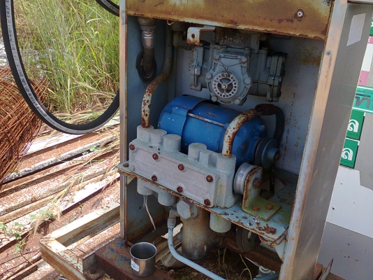 ถังน้ำมัน พร้อมหัวจ่าย ตามสภาพ ขายถูกๆๆๆ