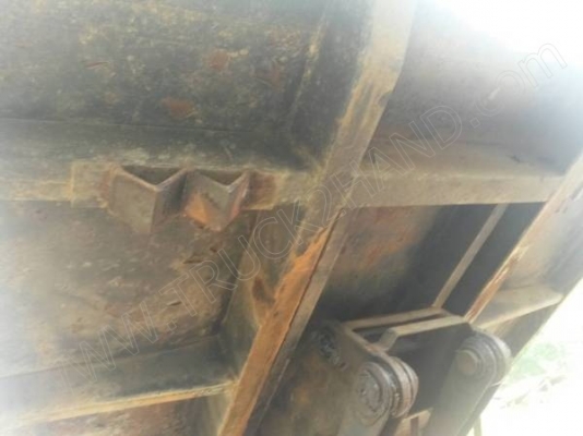 รถบรรทุก 6 ล้อดั๊มพ์ ยี่ห้อ ISUZU รถรุ่น FSR11F เครื่อง 145 แรงม้า