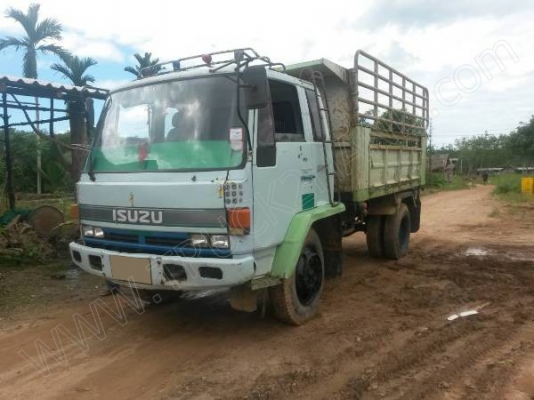 รถบรรทุก 6 ล้อดั๊มพ์ ยี่ห้อ ISUZU รถรุ่น FSR11F เครื่อง 145 แรงม้า