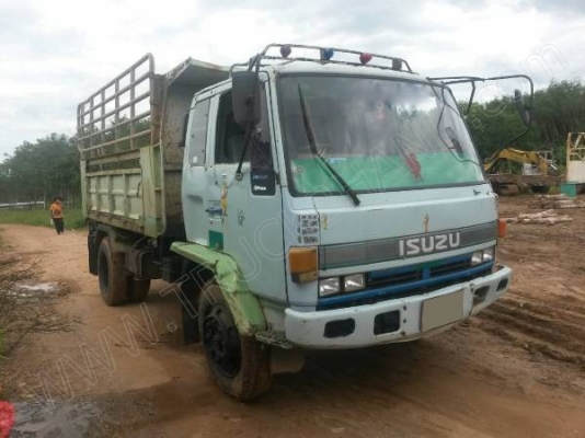รถบรรทุก 6 ล้อดั๊มพ์ ยี่ห้อ ISUZU รถรุ่น FSR11F เครื่อง 145 แรงม้า
