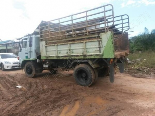 รถบรรทุก 6 ล้อดั๊มพ์ ยี่ห้อ ISUZU รถรุ่น FSR11F เครื่อง 145 แรงม้า