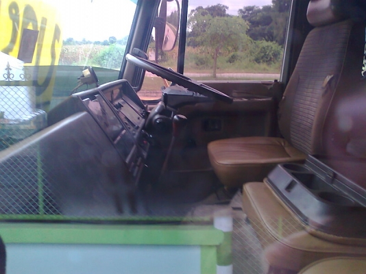 สิบล้อ HINO FL17 เครื่องดี คัสซีสวย เครื่ิอง 185 แรงม้า รุ่นพิเศษคัสซีใหญ่ เจ้าอินทรีย์ ราคาต่อรองได้