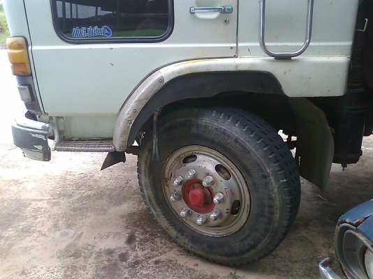 สิบล้อ HINO FL17 เครื่องดี คัสซีสวย เครื่ิอง 185 แรงม้า รุ่นพิเศษคัสซีใหญ่ เจ้าอินทรีย์ ราคาต่อรองได้