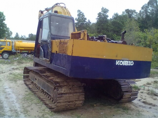 รถขุดSK200-2 M.2 พร้อมใช้ สภาพดีใช้ได้ ช่วงล่างยังสวย