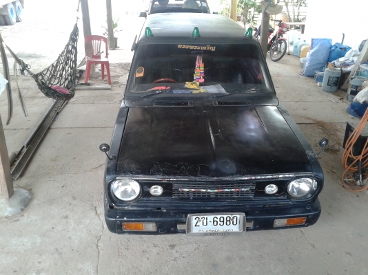 ขายดัสสันแวนงามๆคับ