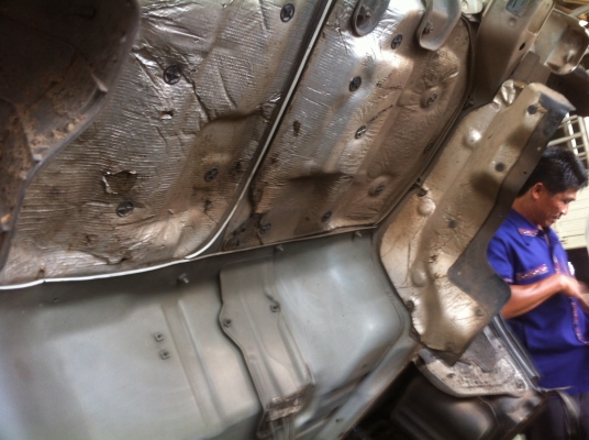 NPR 130 turbo ปี 49 เล่มพร้อมโอน