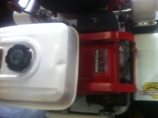 ขายรถตัดหญ้านั่งขับ Orec Rm80jd ขายรถตัดหญ้านั่งขับ Orec Rm80jd