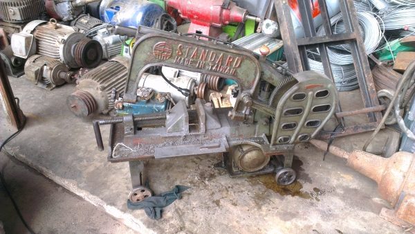 Sell> เลื่อยชักมือสอง ยี่ห้อ Standard ของไต้หวัน ไฟ 220V. เครื่องสวยไม่มีตำหนิเลยครับ กำแพงแสน นครปฐม