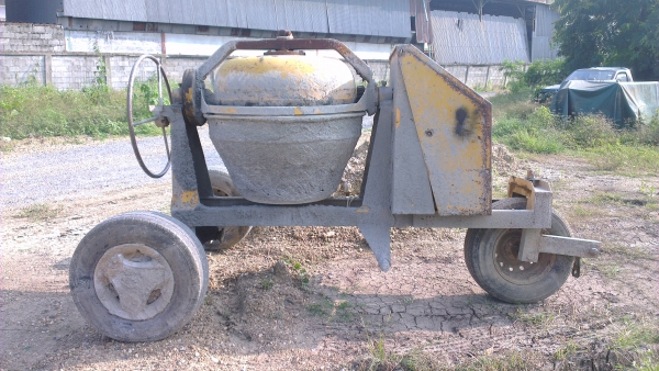 Sell> ขายโม่ปูนมือสอง พร้อมล้อลาก ยี่ห้อ BATON มีมอเตอร์พร้อมใช้งานครับ กำแพงแสน นครปฐม