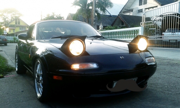 mazda mx5 na โทรมาคุยรายละเอียดกัน รถสวยๆจบๆ สมบูรณ์