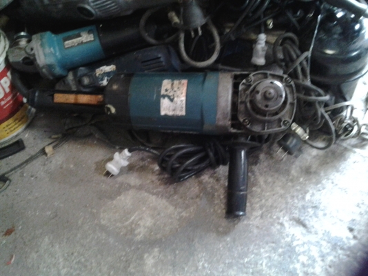 ขาย !! เจีย 7" makita 9049