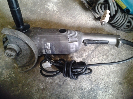 ขาย !! เจีย 7" makita 9617