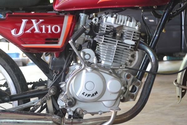 ขาย GL  Lifan 200 สดๆ มีเล่ม มี ทะเบียน และ อินวอยเครื่อง ครบ