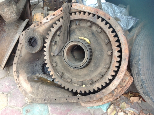 ขาย hub รถแทรกเตอร์ cat D7