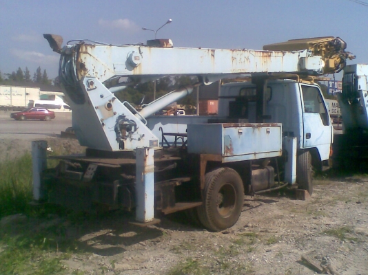 ขายรถกระเช้า6ล้อ180000บาท