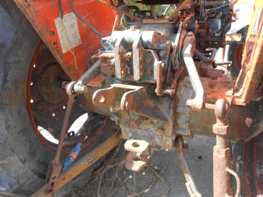 ขายแทรกเตอร์ รุ่นL280 ตามสภาพ ถูกๆ