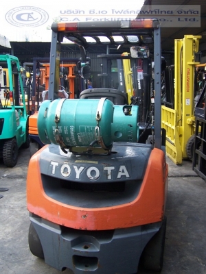 ขาย รถโฟล์คลิฟท์ TOYOTA รุ่น 8FG-25