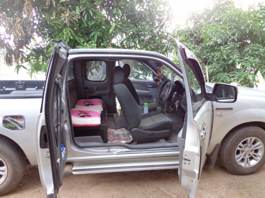 รถบ้านงามๆ ครับ ก่อนเข้าเต๊น รถบ้านงามๆ ครับ ก่อนเข้าเต๊น