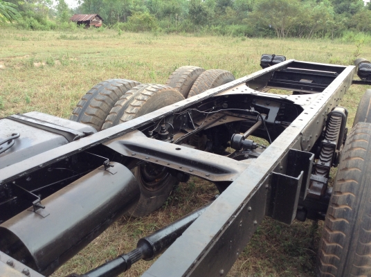 ขาย 10 ล้อหัวยาวเพลาเดียว สำหรับทำเทเลอร์ คัสซีสวยตลอดเส้น เครื่องเดิม DA120 แน่นมากๆ หัวเก๋งเหล็กเดิมมีประตูปิดสวยไม่ผุ ทะเบียน ม.79 พร้อมแจ้งเกิดทั่วไทย