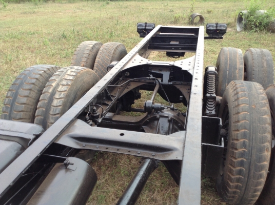 ขาย 10 ล้อหัวยาวเพลาเดียว สำหรับทำเทเลอร์ คัสซีสวยตลอดเส้น เครื่องเดิม DA120 แน่นมากๆ หัวเก๋งเหล็กเดิมมีประตูปิดสวยไม่ผุ ทะเบียน ม.79 พร้อมแจ้งเกิดทั่วไทย