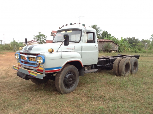 ขาย 10 ล้อหัวยาวเพลาเดียว สำหรับทำเทเลอร์ คัสซีสวยตลอดเส้น เครื่องเดิม DA120 แน่นมากๆ หัวเก๋งเหล็กเดิมมีประตูปิดสวยไม่ผุ ทะเบียน ม.79 พร้อมแจ้งเกิดทั่วไทย