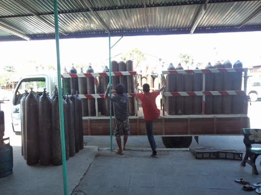 ขาย2850บาท ถังอ็อกซีเจน สภาพดีราคาถูกๆๆหลืออยู่10ถังสุดท้ายคับ