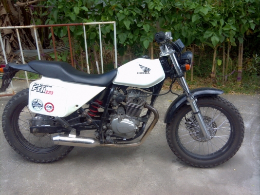 ขาย HONDA FTR สพม แท้ๆ สวยๆ ทำมาหมดแล้ว ยางใหม่ แบทใหม่ แอมด์แต่งใหม่ ดีทุกอย่าง