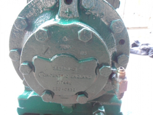 << ขายหัวปั้มลมขนาดใหญ่มากๆ 2 สูบ 5 แรง แรงอัดพอๆกับ 4 สูบ >>